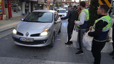 AK Parti Edremit Gençlik Kolları’ndan 'İftara Beş Kala' Etkinliği