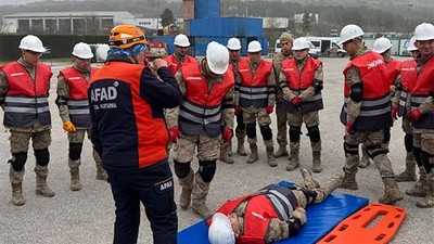 Balıkesir’de Jandarma Personeline Depremde Arama ve Kurtarma Eğitimi