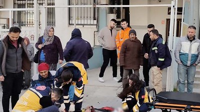 Balıkesir'de Trafik Kazası, Motosiklet Sürücüsü Yaralandı