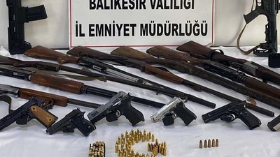 Susurluk Merkezli Silah Kaçakçılığı Operasyonu: 7 Gözaltı!