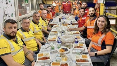 CHP’li Sarı, Balya’da 700 Metre Derinlikte İftar Yaptı