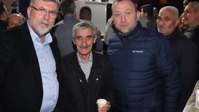 Başkan Cankul Teravihde Vatandaşla Buluştu