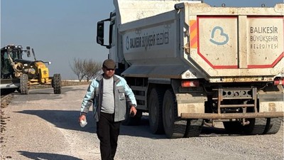 Büyükşehir, Gönen’de ulaşımı daha güvenli hale getiriyor