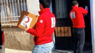Edremit Kızılay’dan Ramazan Kolisi Yardımı