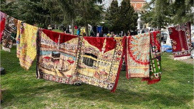 Balıkesir’de Geçmişi Yaşatan Duvar Halıları