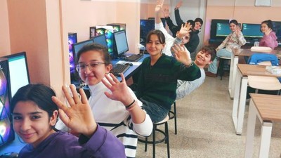 Öğrenciler Atölyelerde Mesleki Beceri Kazandı