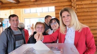 Özlem Ural “Ölmeyi Gösterip Sıtmaya Razı Etmek; Razı Değiliz”