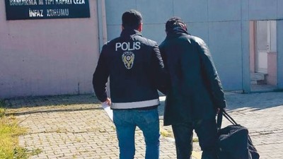 Dolandırıcılık Zanlısı 20 Yıl Sonra Kelepçelendi!