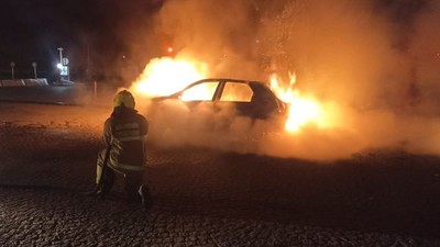 Susurluk’ta Otomobil Alev Alev Yandı