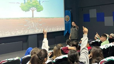 Sındırgı’da Çocuklara Çizgi Filmle 'Orman Bilinci Eğitimi'