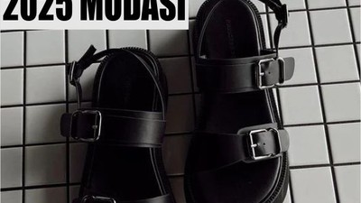 2025 Balıkesir'in Modasında Sandaletler Popüler
