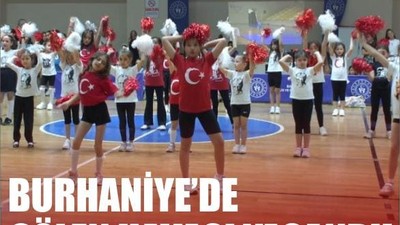 23 Nisan Rengârenk Tribünlerle Sallandı!