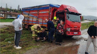 Manyas-Gönen Kara Yolu’nda Trafik Kazası: 2 Yaralı