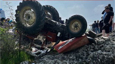 Balıkesir’de Traktör Devrildi: 4 Yaralı