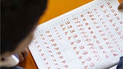 Otizm spektrum bozukluğunun uyarıcı belirtileri