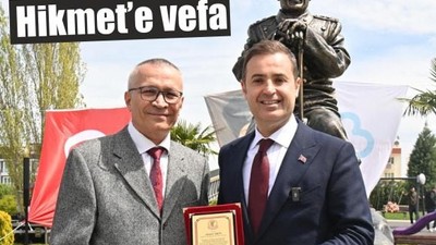 Ahmet Akın'dan Tıbbiyeli Hikmet’e vefa