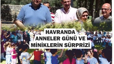 Minikler Eğlendi, Anneleri Duygulandırdı