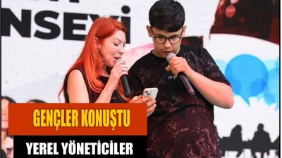 Burhaniye’de Söz Gençlerdeydi