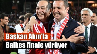 Ahmet Akın, BALKES maçında takımla tek yürek oldu