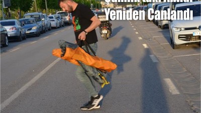 100. Yıl Atatürk Parkı’nda Arabalar İnsanlardan Fazlaydı!