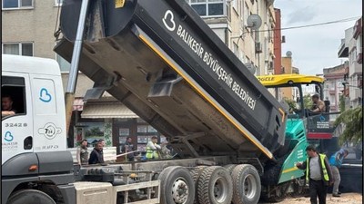 Büyükşehir’den Erdek’e tam kapsamlı yol ve altyapı yatırımı