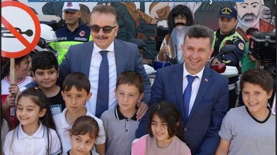 Edremit’te Trafik Haftası Renkli Başladı