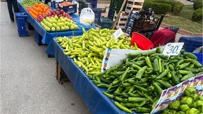 Balıkesir’de Pazar Tezgâhları Renklenmeye Başladı