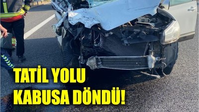 Seyir Halindeki Tıra Çarpınca... Otoyol Kan Gölüne Döndü!