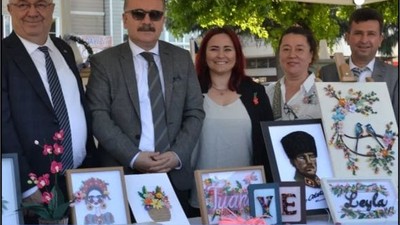 Edremit’te Halk Eğitim Sergisi Görsel Bir Şölene Dönüştü