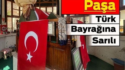 Zağnospaşa Türbesi Türk Bayrağına Sarılı