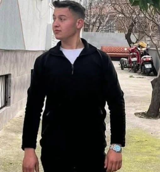  İvrindi’de Motosiklet Kazası Can Aldı 19 Yaşındaki Genç Hayatını Kaybetti