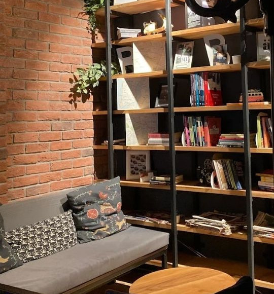 Balıkesir'de Kitap Kafe Var Mı? Nerede?