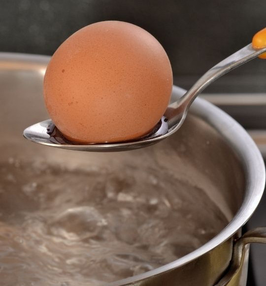 Haşlanmış Yumurta Kaç Dakikada Pişer?