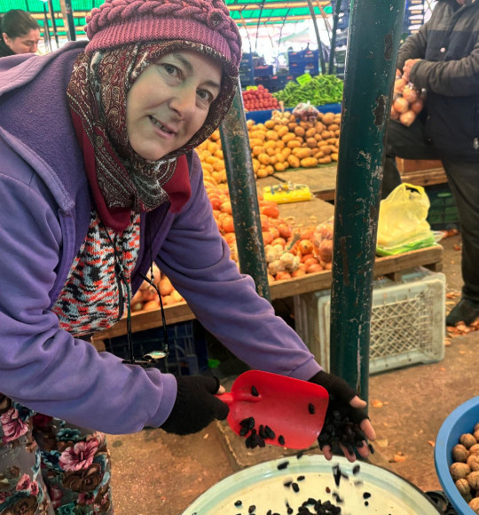 Yumuşaksa Taze: Siyah Üzüm Sırrı