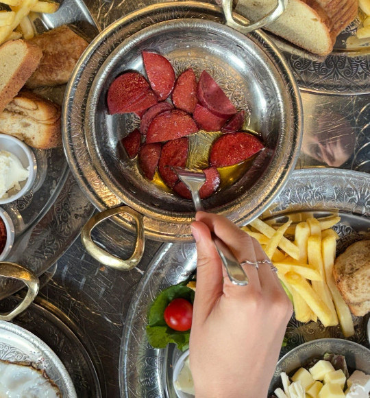 Balıkesir’de En İyi Kahvaltı Mekânları (2026 Güncel Liste)