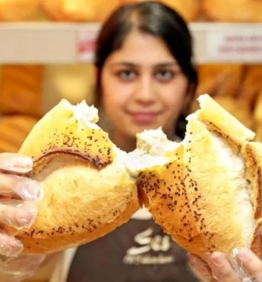 İzmir’de ekmeğe zam 15 TL'ydi