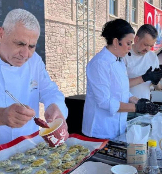 Ayvalık GastroFest 2026: En Meşhur 7 Ayvalık Yemeği