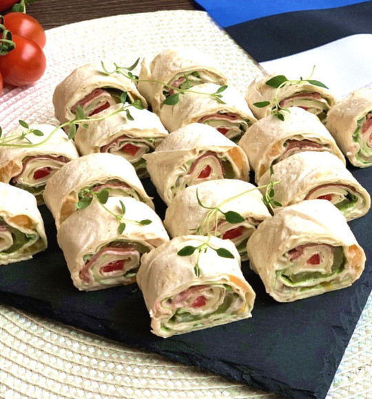 5 Dakikada Yalancı Suşi Tarifi