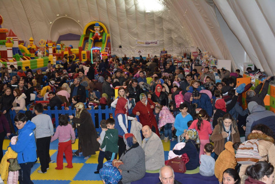 ÇOCUK KÖYÜ'NDE İZDİHAM YAŞANDI - 1. resim