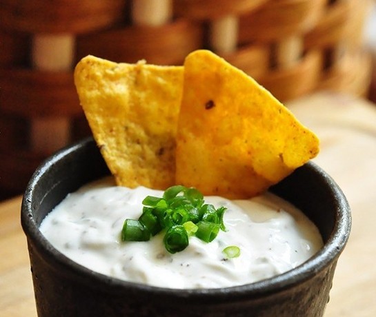 Yoğurtlu Cips Sosu