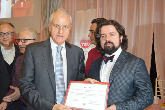 ‘’TÜRKİYE’NİN GENÇLİĞİNİN VAKFIYIZ’’ - 1. resim