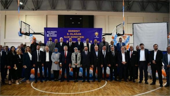 EDREMİT VE HAVRAN İLÇE KONGRELERİ BÜYÜK COŞKUYLA GERÇEKLEŞTİRİLDİ
