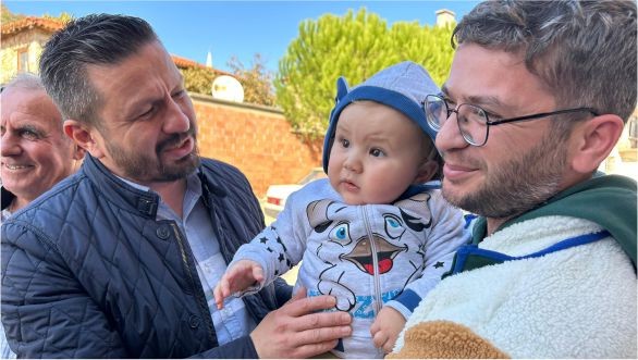 AK Parti Balıkesir İl Başkanı Aydemir'den Evciler Mahallesi Ziyareti
