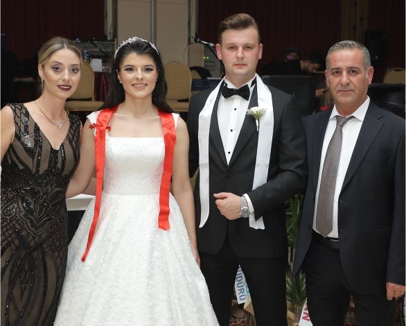 Selin ve Mustafa Enes Bir Ömürboyu Mutluluğa Evet Dedi