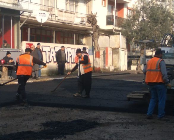 Karesi’de Yol Çalışmalarına Devam