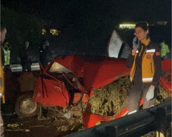 Zincirleme Feci Kazada 2 Kişi Öldü