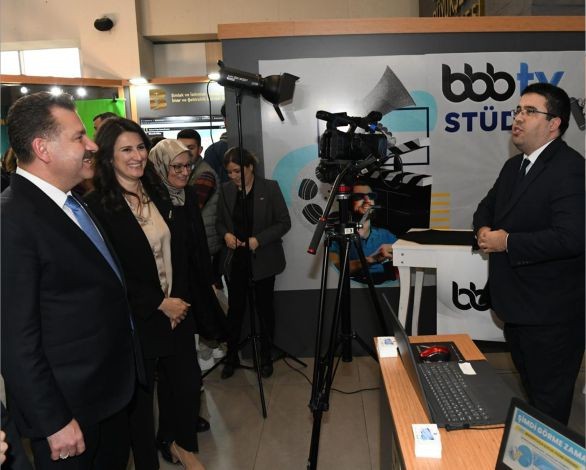 “Söz Uçar Eser Kalır” Dedi, 100 Proje Hazırladı