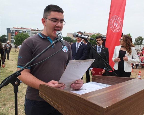 Burhaniye'de 19 Mayıs coşkusu
