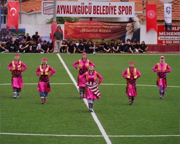Ayvalık Belediye Başkanı Ergin ’19 Mayıs’ın Temelinde Bağımsızlık Vardır!’
