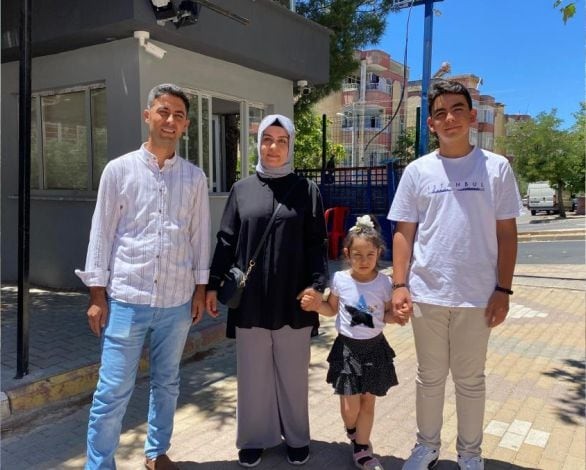 Depremden sağ kurtuldu, LGS birincisi oldu